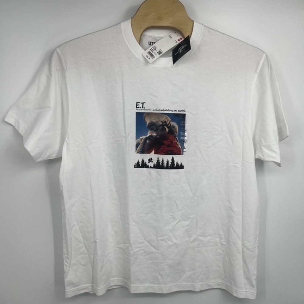 NWT Uniqlo Universal ET The Extra Terrestrial White Graphic T-Shirt Size XXL